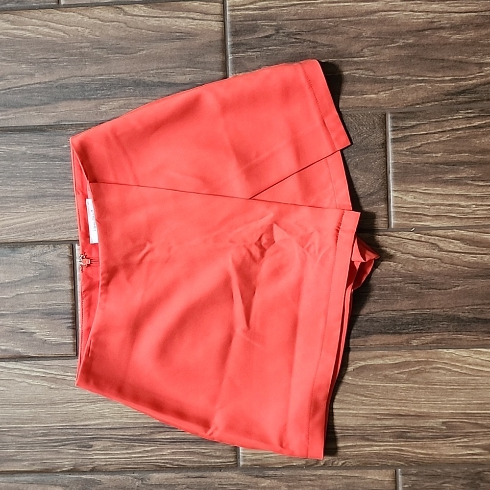 IDEM DITTO RED/ORANGE SKORT SIZE SMALL